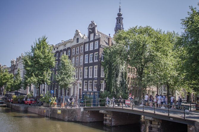 Anne Frank Private Bike Tour in Amsterdam - De Schaduwkade and Magere Brug: bridges you can feel in your route