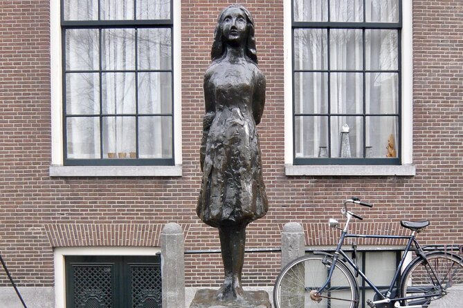 Anne Frank's Amsterdam Jewish History WWII Exclusive Guided Tour - What This 2.5-Hour Walking Tour Actually Covers