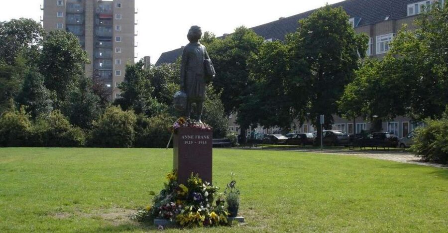 Anne Frank Story & Private 2-Hour Neighborhood Tour - Why This Anne Frank Walk Is About Streets, Not Just Stops