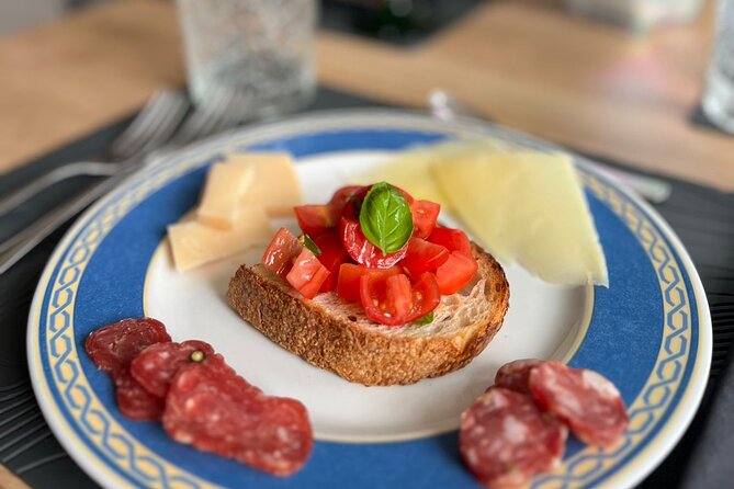 Authentic Italian Dinner in Cozy Canal Home in Amsterdam - Key highlights you should know before you go