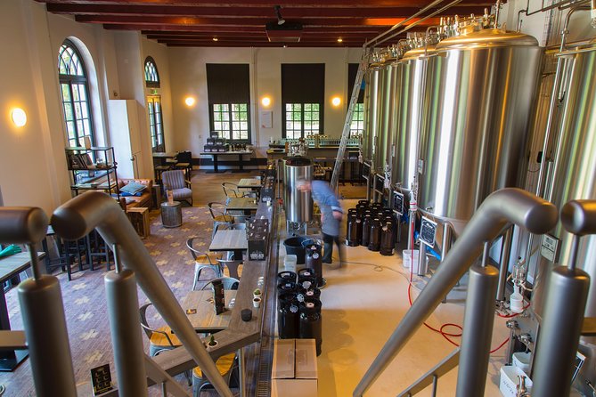 Beer tasting: 3 craft beers and tour of the Uddelaer Brewery - Price and value: what $25.40 buys you in real terms