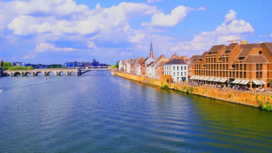 Best of Maastricht: Private Walking Tour with a Local - Guide style matters, and Stephanie and Marcy both set a high bar