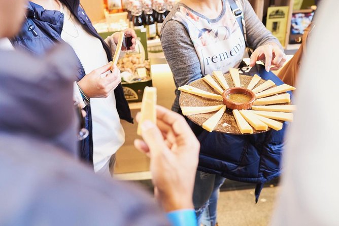 Biking Rotterdam Food Tour with Local Guide - Why Rotterdam is a great match for a bike food tour