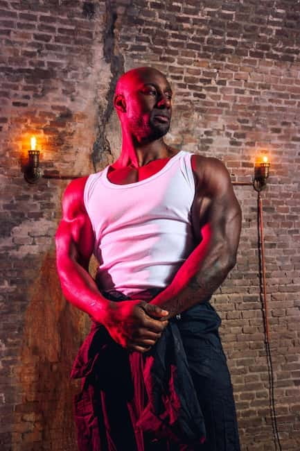 Bonton Rotterdam: Exclusive Male Dance Show Ticket - What BonTon Rotterdam is really selling