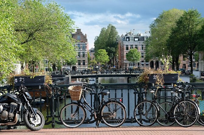 Bruges Tour from Amsterdam - Coach Ride to Bruges: Expect the 3-Hour Stretch