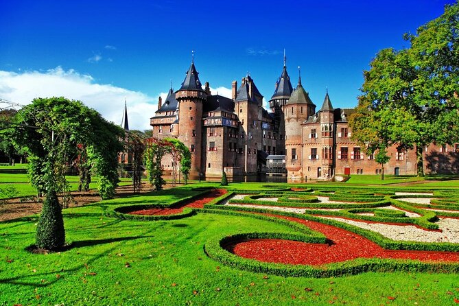 Castle De Haar Small-Group Tour from Amsterdam - A fairy-tale castle you can reach fast from Amsterdam