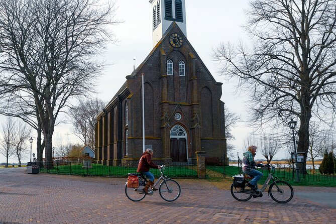 Cheese, Canals & Windmill Countryside E-Bike Tour Amsterdam - The Cheese and Clogs Stop: Snack Break Worth Planning For