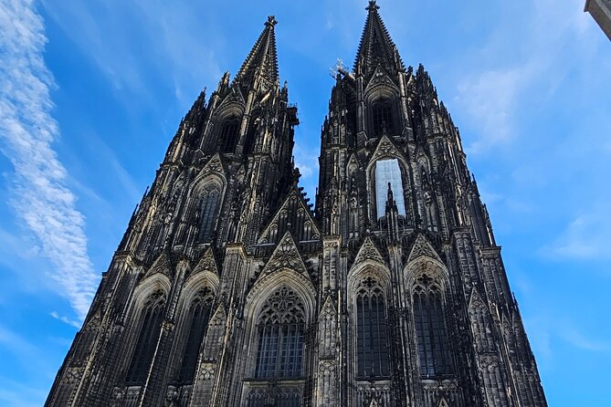 Cologne Small-Group Day Tour from Amsterdam - The Tour Team: Why Cherry and Morgan Matter