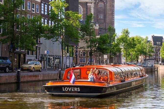 Combo Ticket: Xtracold Icebar Amsterdam and 1-Hour Canal Cruise - Xtracold Icebar: What It Feels Like Inside the Ice World