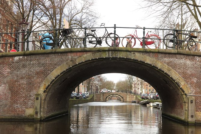 Countryside of Amsterdam Private tour - Guides, van time, and the real value of a private format