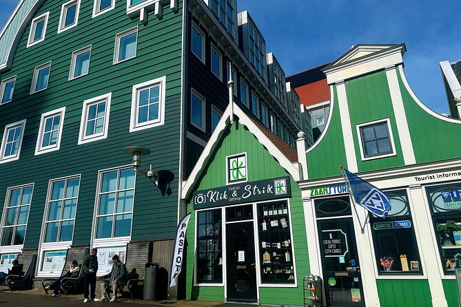 Day Trip to Zaandam Lego Village, Zaanse Schans and Giethoorn - Weather and cold reality: what to pack for a comfortable day