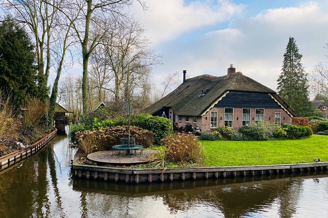 Day Trip to Zaandam Lego Village, Zaanse Schans and Giethoorn - Start strong in Zaanse Schans: cheese, clogs, and windmill photos