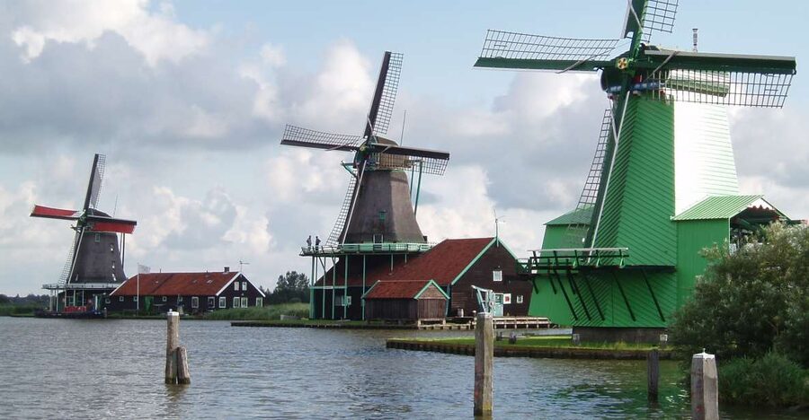 Day Trip to Zaanse Schans, Volendam and Marken - Zaanse Schans Windmills: What You See, What You Learn, What It Costs You