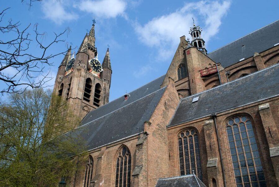 Delft: Entrance Ticket for the Old and New Churches - The leaning tower: what to expect and what can interrupt it