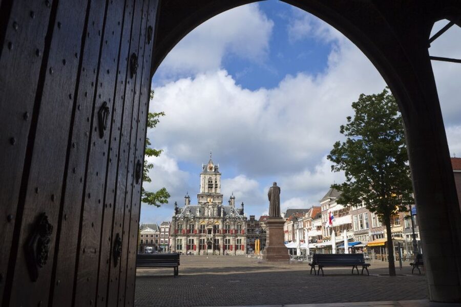 Delft: Guided Walking Tour - Agnetapark: The Perfect Mid-Tour Reset