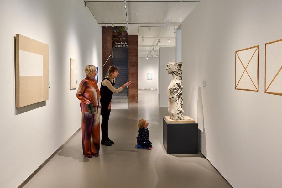 Den Bosch: Het Noordbrabants Museum Entry Ticket - Temporary contemporary art exhibitions: when to plan around them