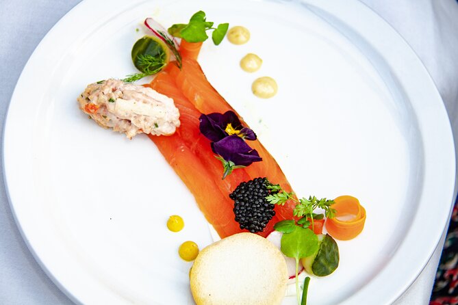 Dinner Canal Cruise Amsterdam: 3-Course Dinner Included - Seating and sightlines: what to do to see more of Amsterdam