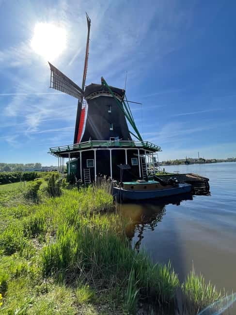 Dutch Countryside: , windmills, Villages, Cheese & Clogs - Zaanse Schans: Windmills, a Workshop-Style Stop, and Dutch Wind Power