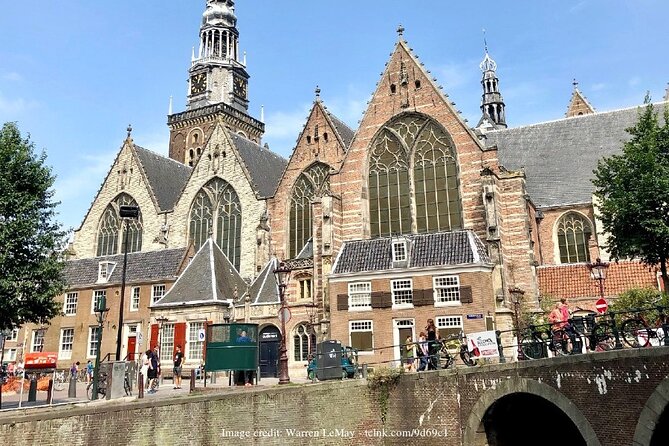 Dutch Golden Age: Private Tour of Amsterdam & Rembrandt's House - Stop 3: Bloemenmarkt Flower Market, Tulip Bulbs, and Color on Demand