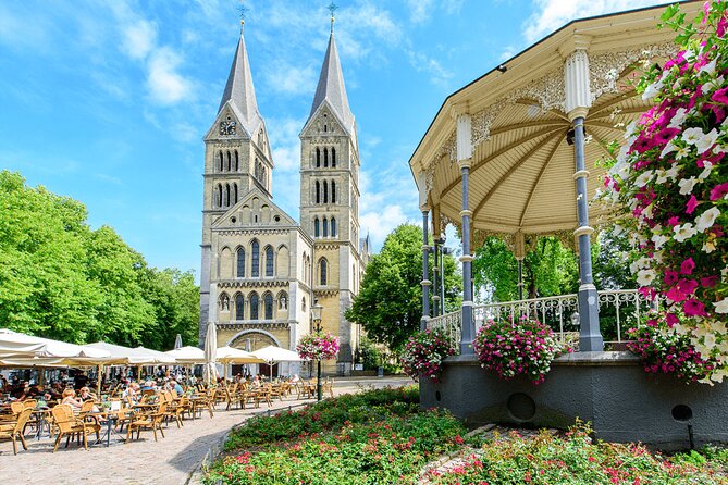 e-Scavenger hunt Roermond: Explore the city at your own pace - Pricing value: $37.25 per group can be a steal for 2 to 6