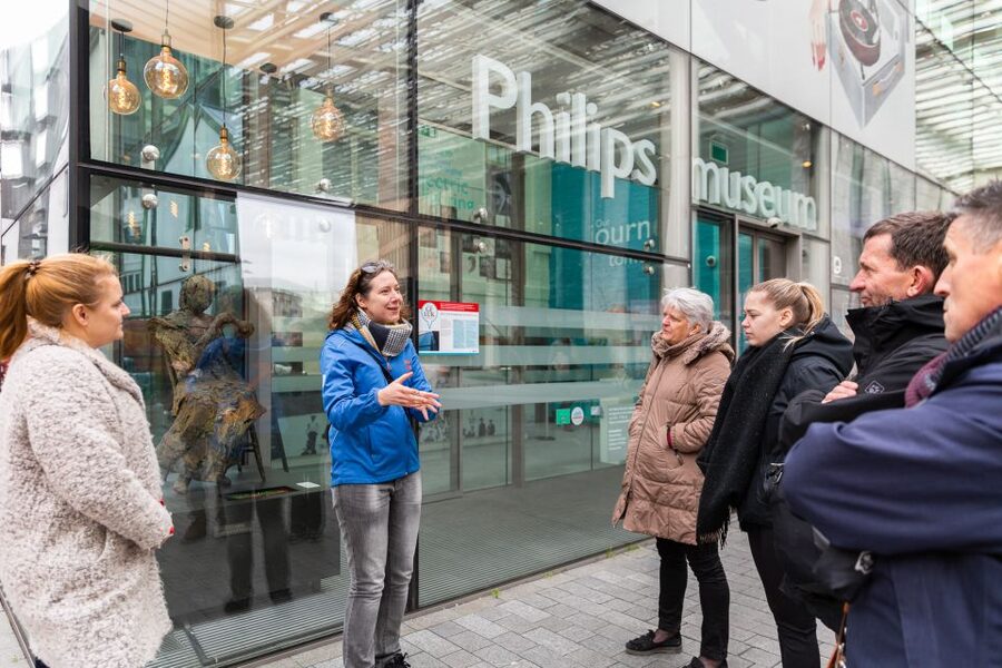 Eindhoven: City Center Walking Tour - Spotting the Blob and van Abbemuseum area up close