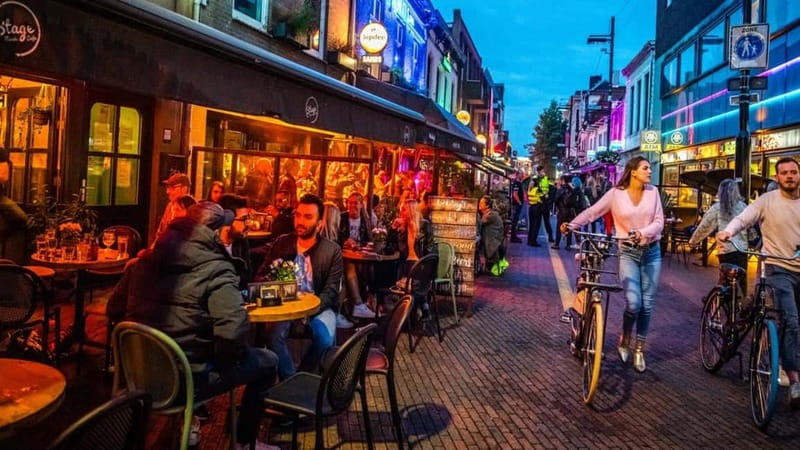 Eindhoven: Pub Crawl with Free Drinks and Entrance - Key Things You Will Notice on This Eindhoven Pub Crawl