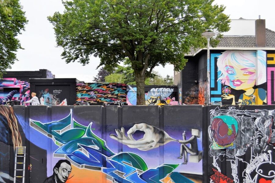 Eindhoven: Self-Guided Individual Street Art Tour - Planning your ride: start window, distance, and the web app flow