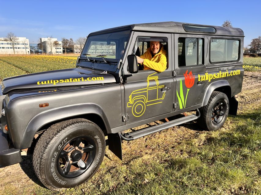 Enjoy the tulip fields in a Landrover with a local guide! - Driving past Keukenhof Castle without the Keukenhof ticket