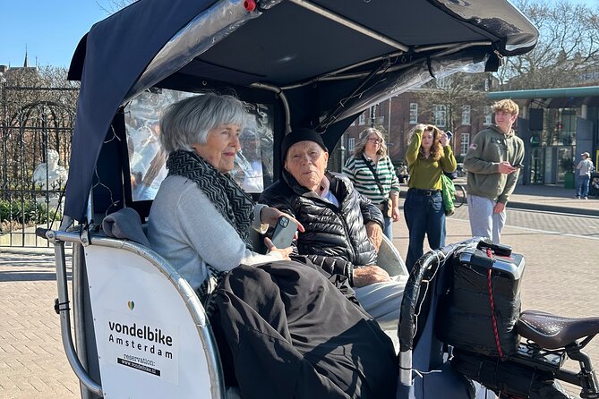 Explore Amsterdam in 75 Minutes – Pedicab Rickshaw City tour - Price and value: what $215.69 per group really buys
