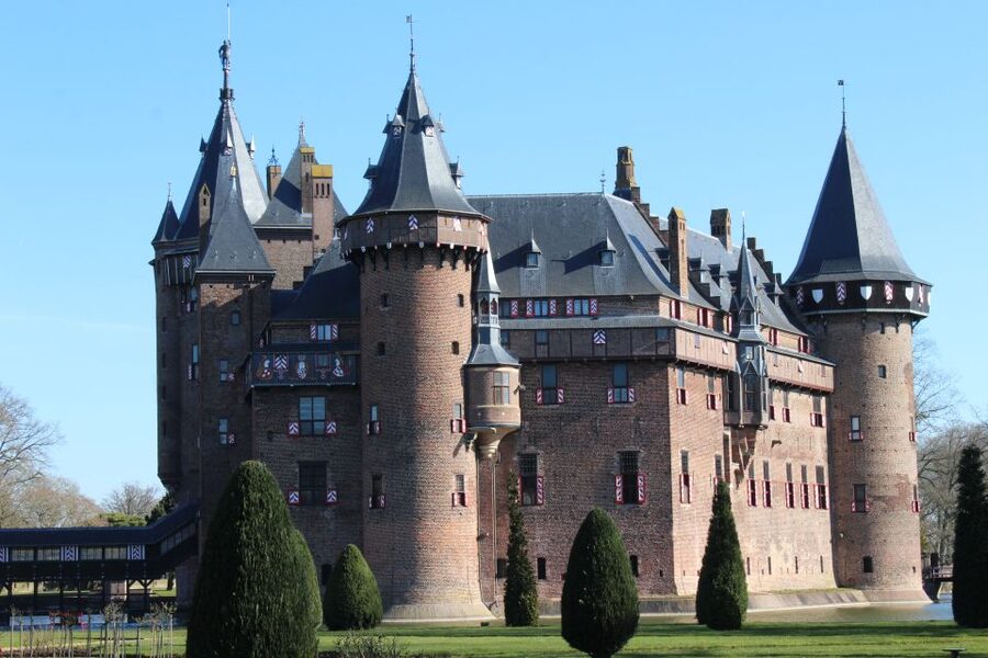 From Amsterdam: Castle De Haar Guided Tour - From Amsterdam to Utrecht Province in one smooth half-day