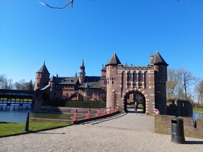 From Amsterdam: Castle De Haar Guided Tour - The drive back to Amsterdam, ending with daylight still left