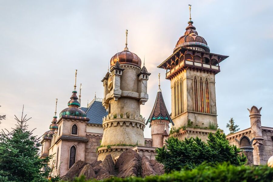 From Amsterdam: Day Trip to Efteling Theme Park with Ticket - Efteling at a Glance: A Theme Park Built on Legends, Not Just Thrills