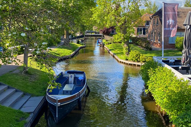 From Amsterdam: Giethoorn Day Trip with Canal & Village Tour - Giethoorn Village Time: What to Expect When You Arrive
