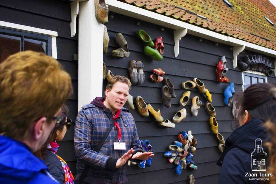 From Amsterdam: Keukenhof and Zaanse Schans Small Group Tour - Timing, Crowds, and Weather: The Reality Check