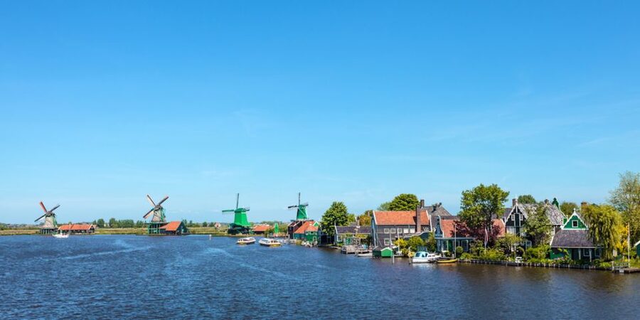 From Amsterdam: Windmills of Zaanse Schans Tour - The guided mill walk: what you learn on your feet