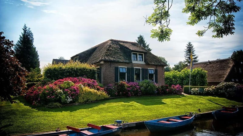 From Amsterdam: Zaanse Schans and Giethoorn Countryside Trip - Getting from Amsterdam: private transfer time you can actually use