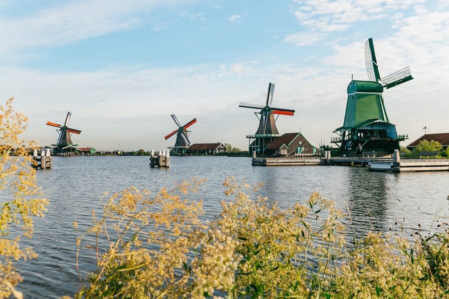 From Amsterdam: Zaanse Schans, Edam, Volendam & Marken - Price and value: why $37 often feels fair