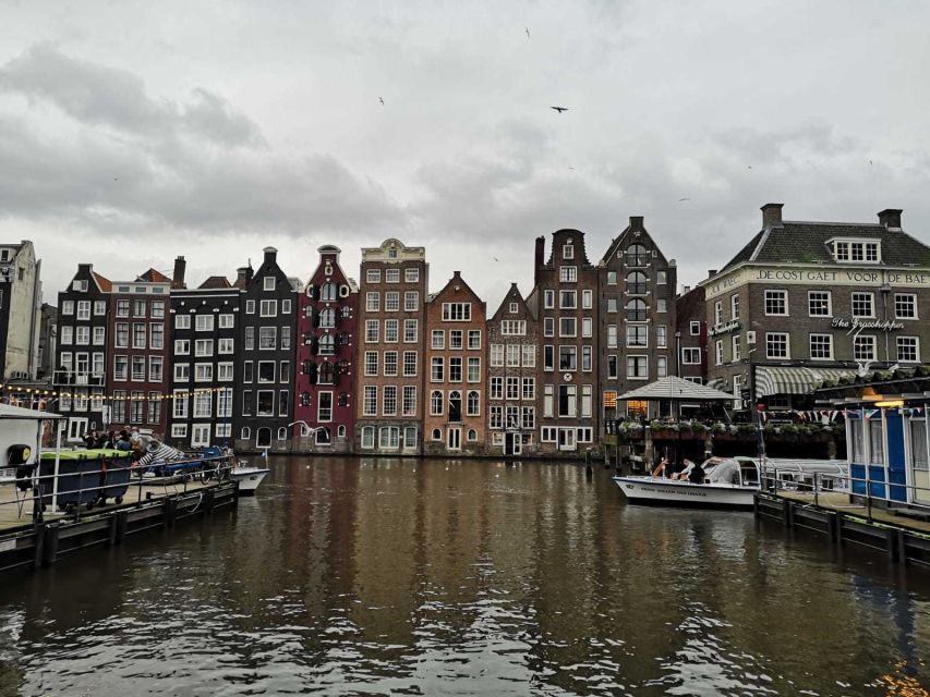 From Brussels: Day Trip to Amsterdam with Canal Boat Cruise - The coach ride: comfortable enough to make the day feel worth it