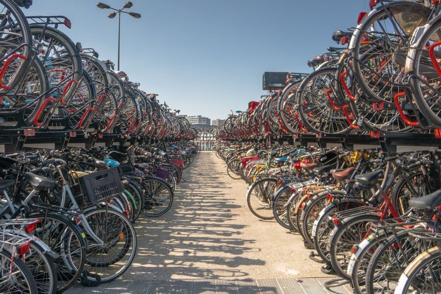 From Brussels: Day Trip to Amsterdam with Canal Boat Cruise - Guided canal boat cruise: the best way to read Amsterdam fast