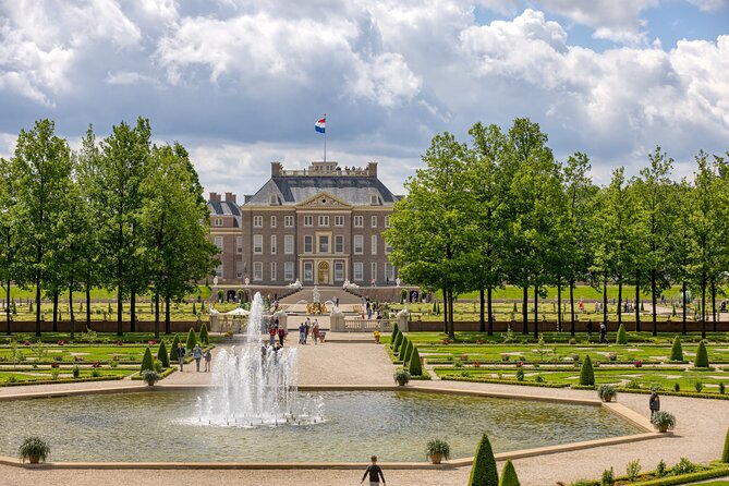 Full-Day Private Historic Royal Tour around Palaces and Castles - Hotel Pickup, Air-Conditioned Comfort, and the Vecht River Setting