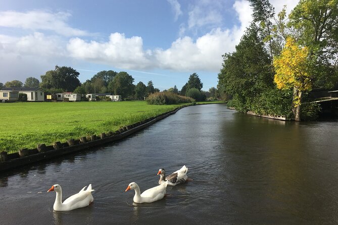 Giethoorn and Zaanse Schans Day Tour Small Group Incl. Boat Ride - A Dutch Countryside Day Trip With Windmills, Cheese, and Canals