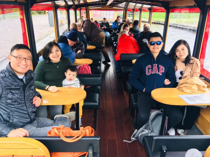 Giethoorn: Private Day Trip with Boat Tour from Amsterdam - Giethoorn, the Venice of the Netherlands, in one focused day