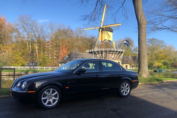 Giethoorn Private Tour Guide Giethoorn in luxury Jaguar S Type - Luxury Jaguar S Type pickup, and why it matters