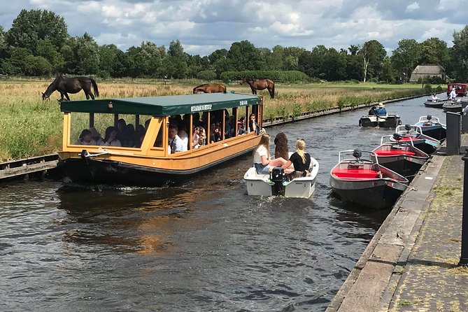 Giethoorn, Zaanse Schans Windmills Guided Day Trip from Amsterdam - Should You Book This Giethoorn and Zaanse Schans Day Trip?