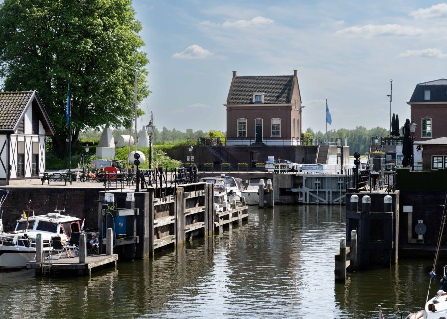 Gorinchem: Highlights Tour with local guide - Local guides who bring Gorinchem to life, especially Toon