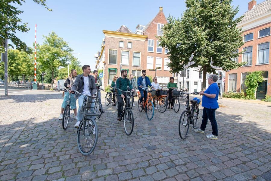 Groningen: City Highlights Bike Tour - Oosterparkwijk: getting a feel for real neighborhood Groningen