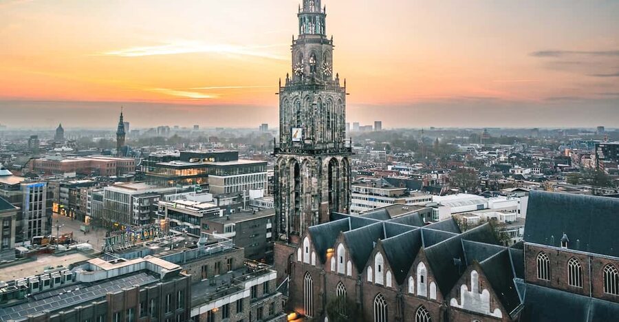 Groningen: Climb the Martinitower - Climbing the d’Olle Grieze: 250+ steps, narrow stairs, and smart pauses