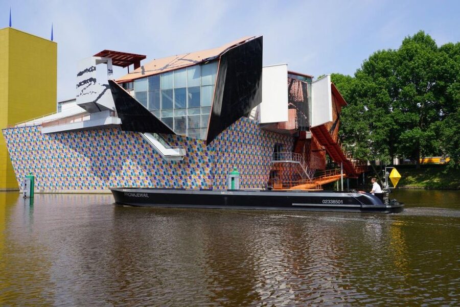 Groningen: Open Boat City Cruise - Pronkjewail: the silent electric boat that makes the canals feel close