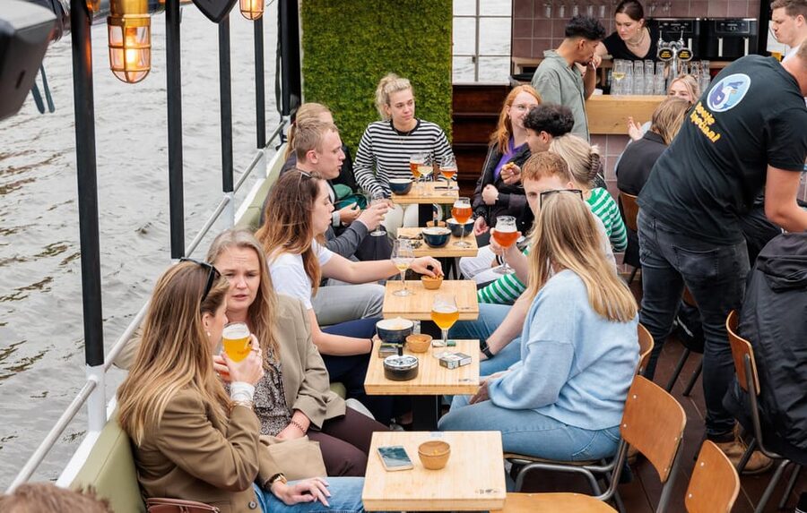 Groningen: Terrace Boat Experience with a Cozy Bar - Size and Atmosphere: Easy for Dates, Great for Groups (with a Detail)