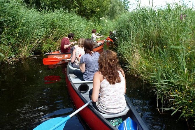 Guided Canoe Adventure with Picnic Lunch in Waterland from Amsterdam - Why Waterland feels so different from Amsterdam